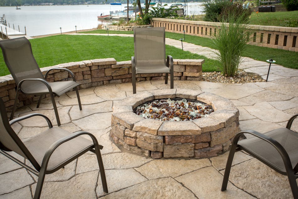 Round Fieldstone Fire Pit Kit Rosetta Belvedere