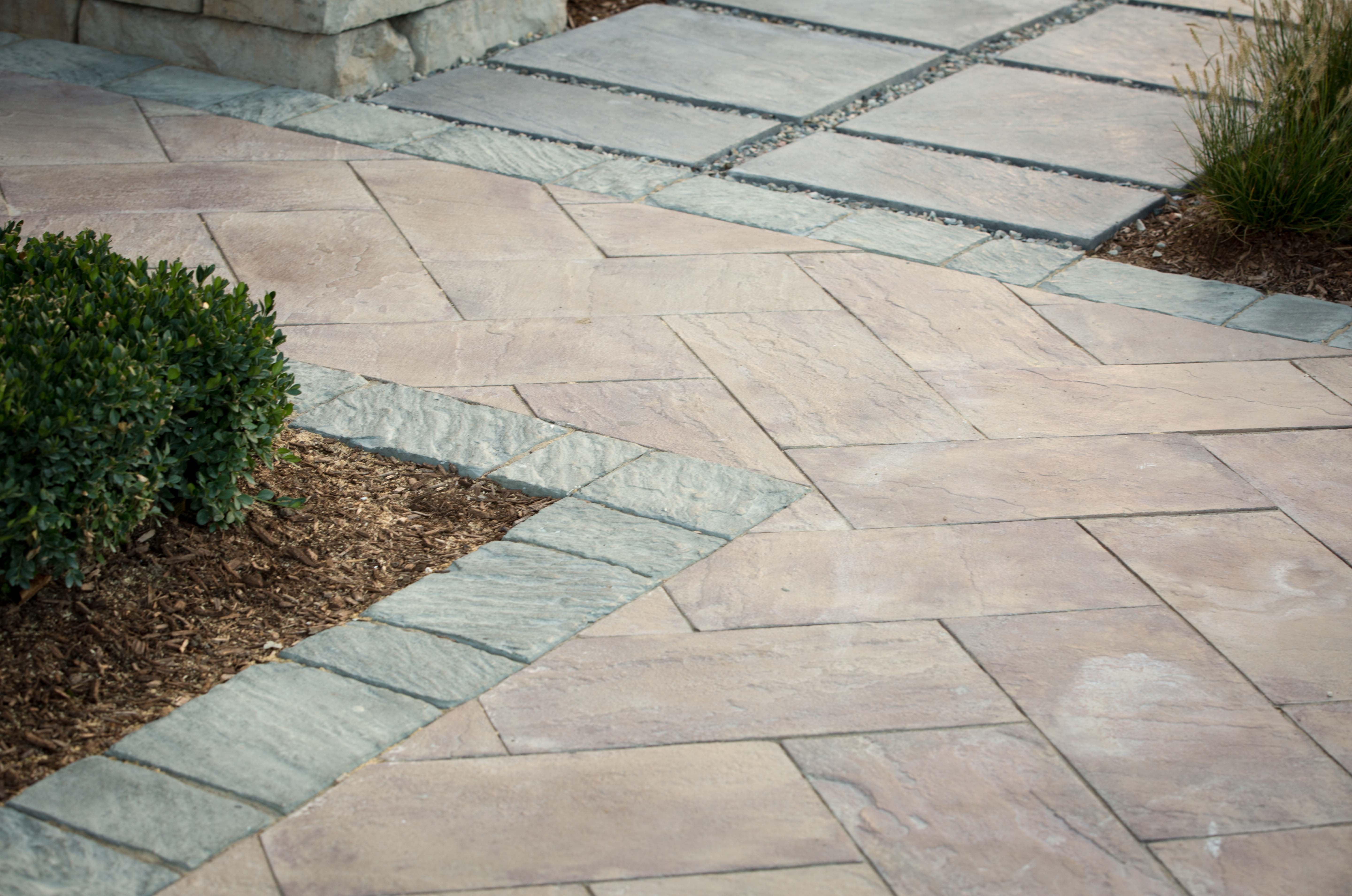 LinearFlagstone_Slideshow_Thumbnail.jpg