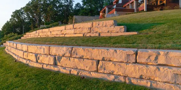 grand ledge wall