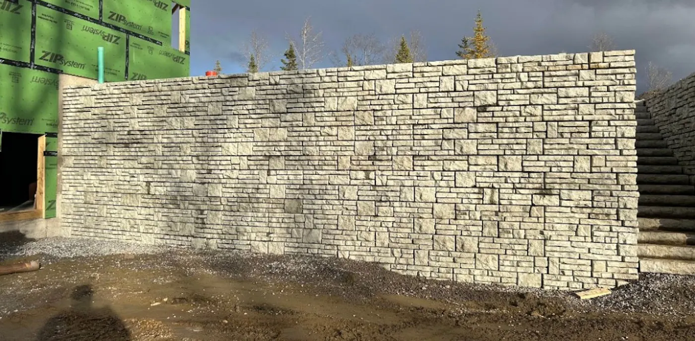 image of Novum alpine wall