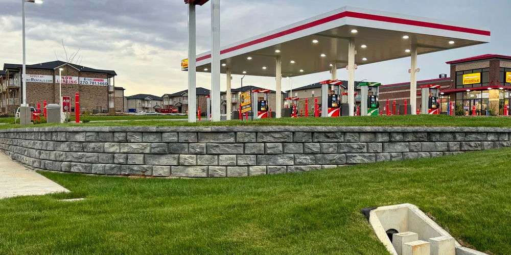 NW_Ridge_Commercial_Gas-Station_06_1-Column_1000x500-(3).jpg