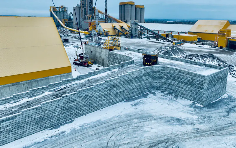 MSE/Reinforced Ramp Provides Truck Access to Conveyor System