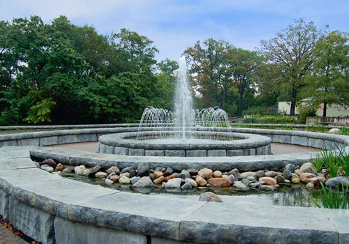 Precast Walls For Benches And Fountains At Zoo