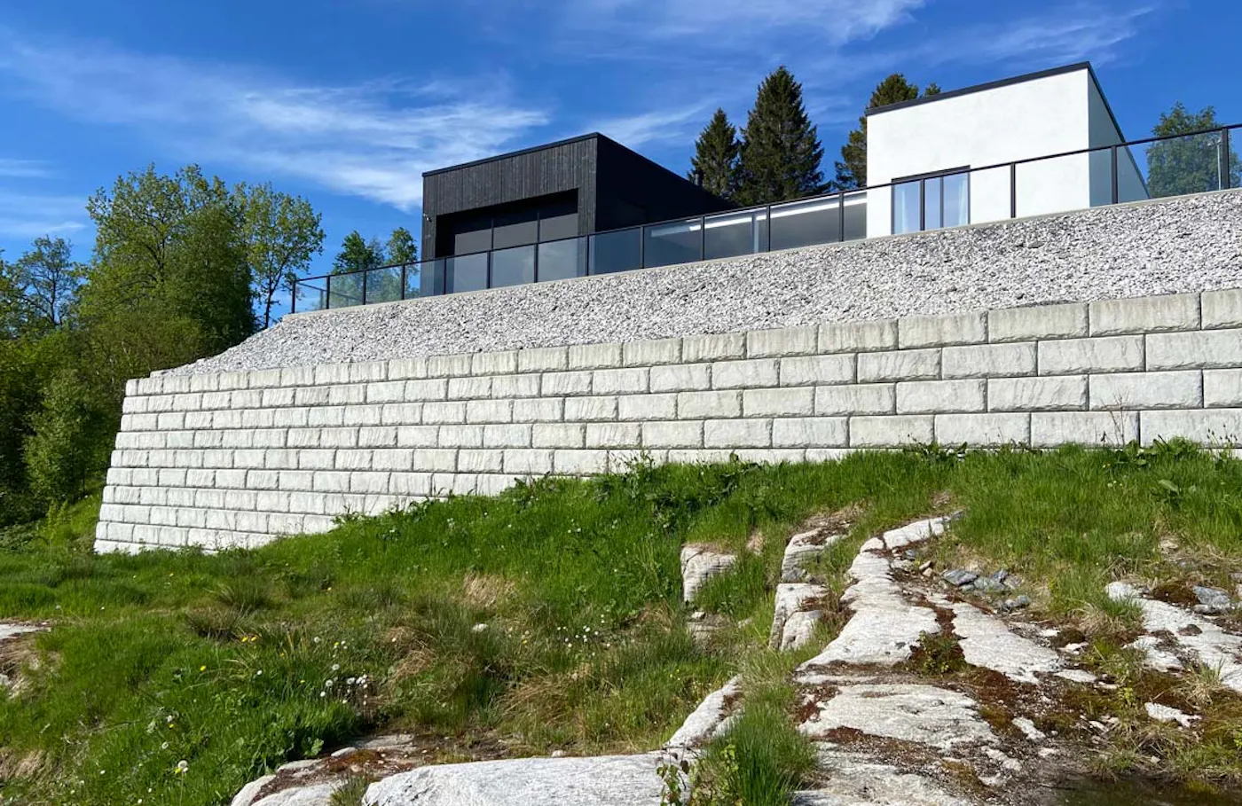 Redi-Rock Limestone wall in Norway