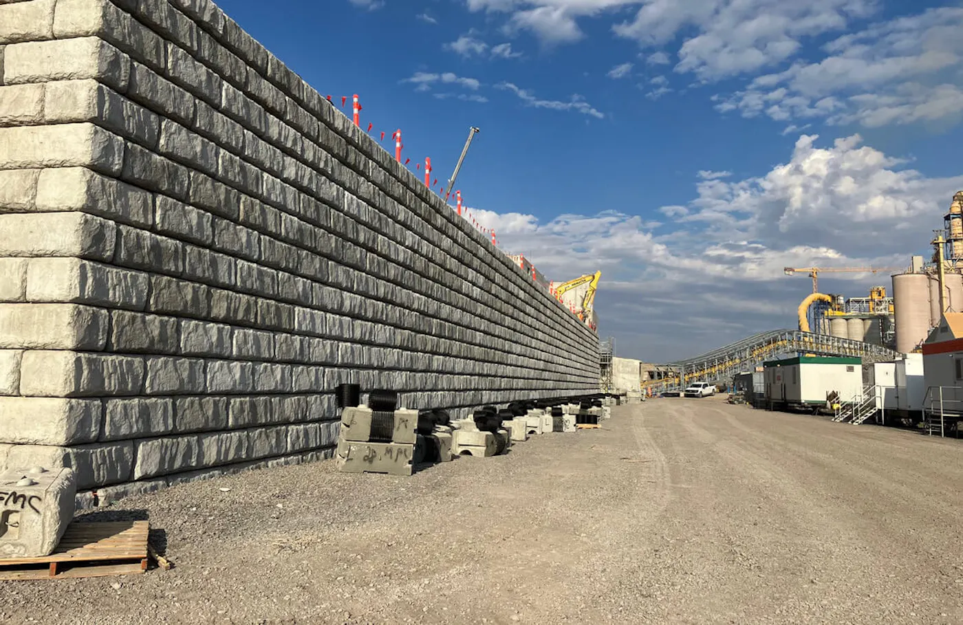 image of limestone redi-rock wall near building