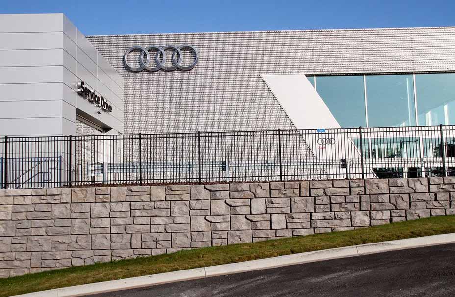 RR_Case-174_Duracast_Audi-Dealership_2.jpg