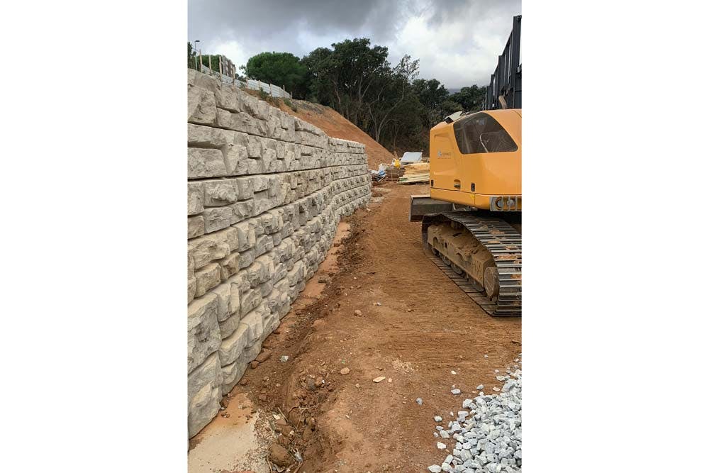 image of redi-rock wall