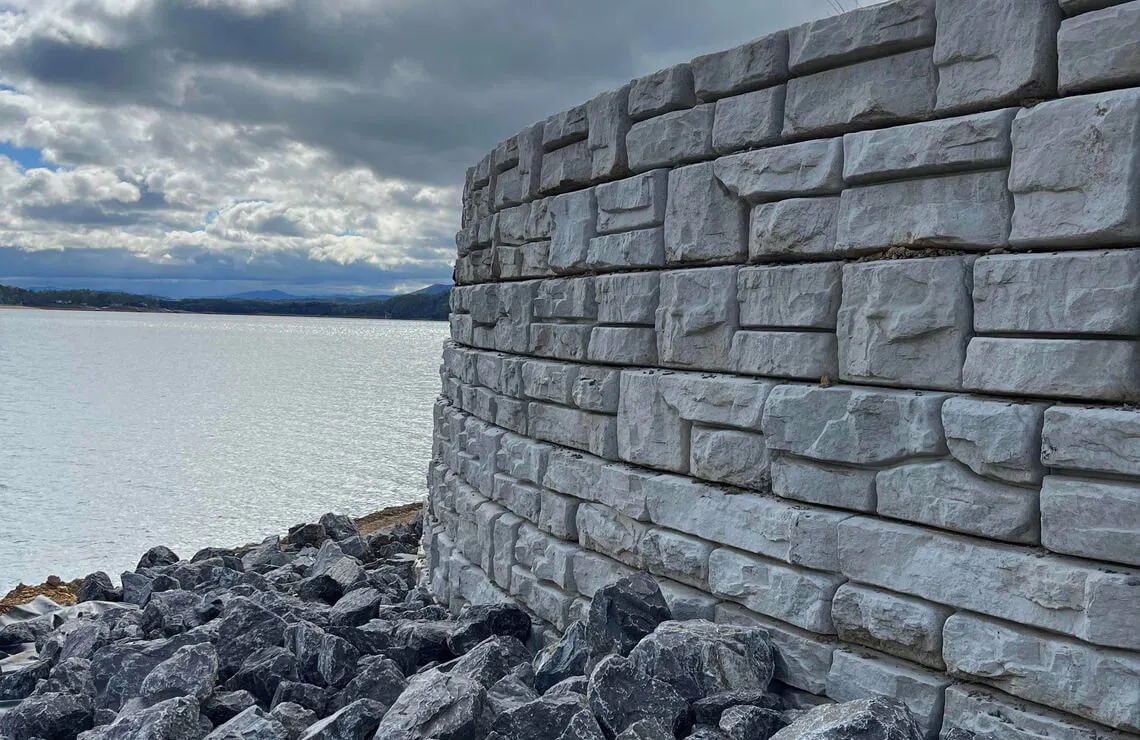redi-rock wall