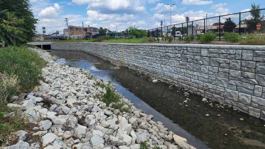 RR_G_Ledgestone_MWRD-Melvina-Ditch_Brown-Precast_9_Case_Study_Image_928x522.jpg