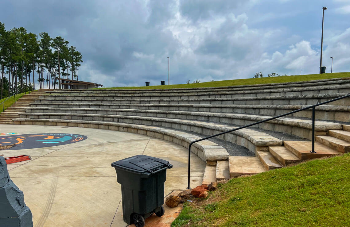 image of amphitheater of redi-rock blocks and caps