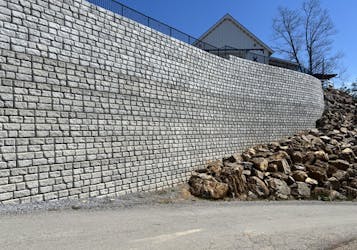 Gravity Wall Replaces Boulder Wall in Smoky Mountains