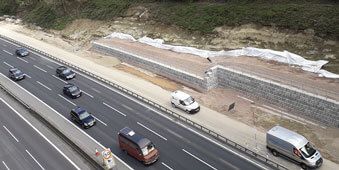 highway with retaining wall