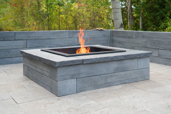 Rosetta heartwood fire pit