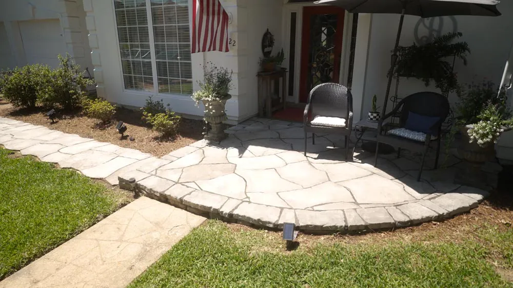 RH_GF_Front-Patio_3.jpg