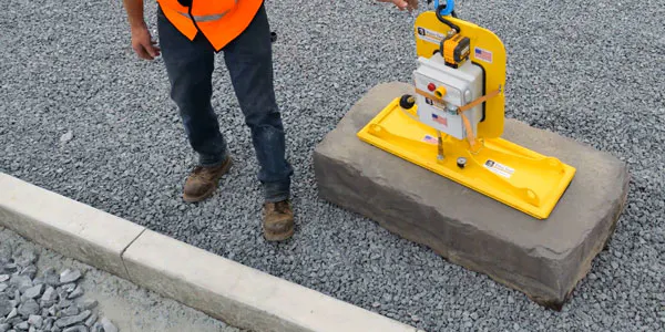 vacuum lifting device