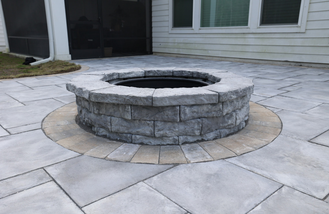 dimensional wedge fire pit