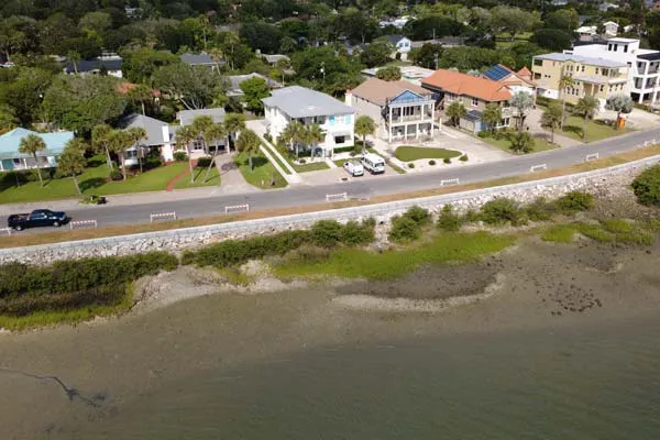 Drone shot of Inlet Drive, Florida