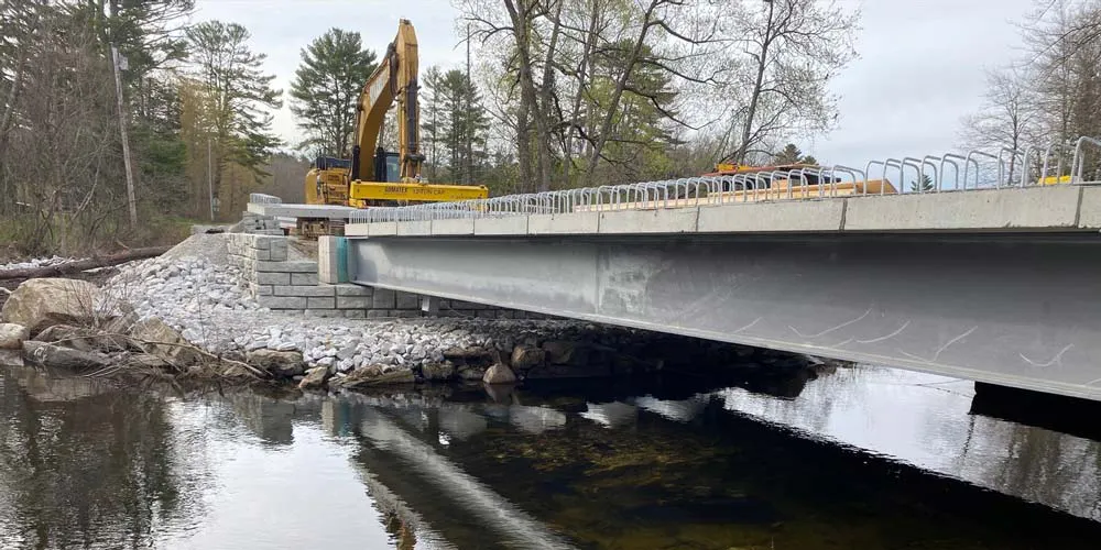 VB_Hopkins-Bridge_2.jpg